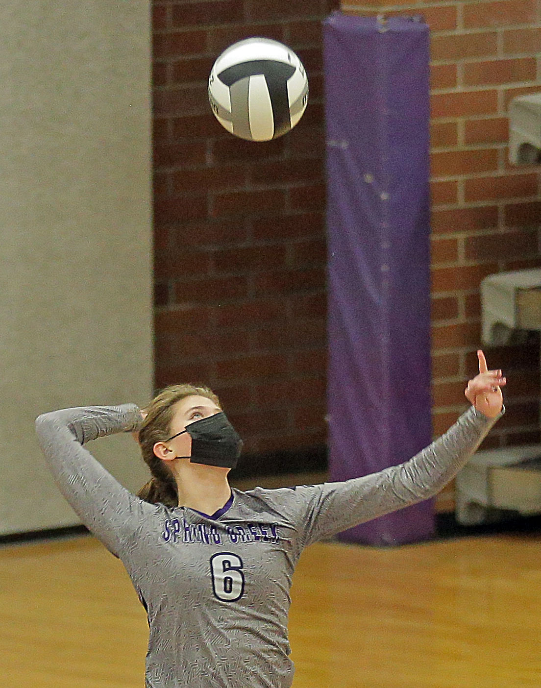 Fallon at Spring Creek Volleyball 12.jpg